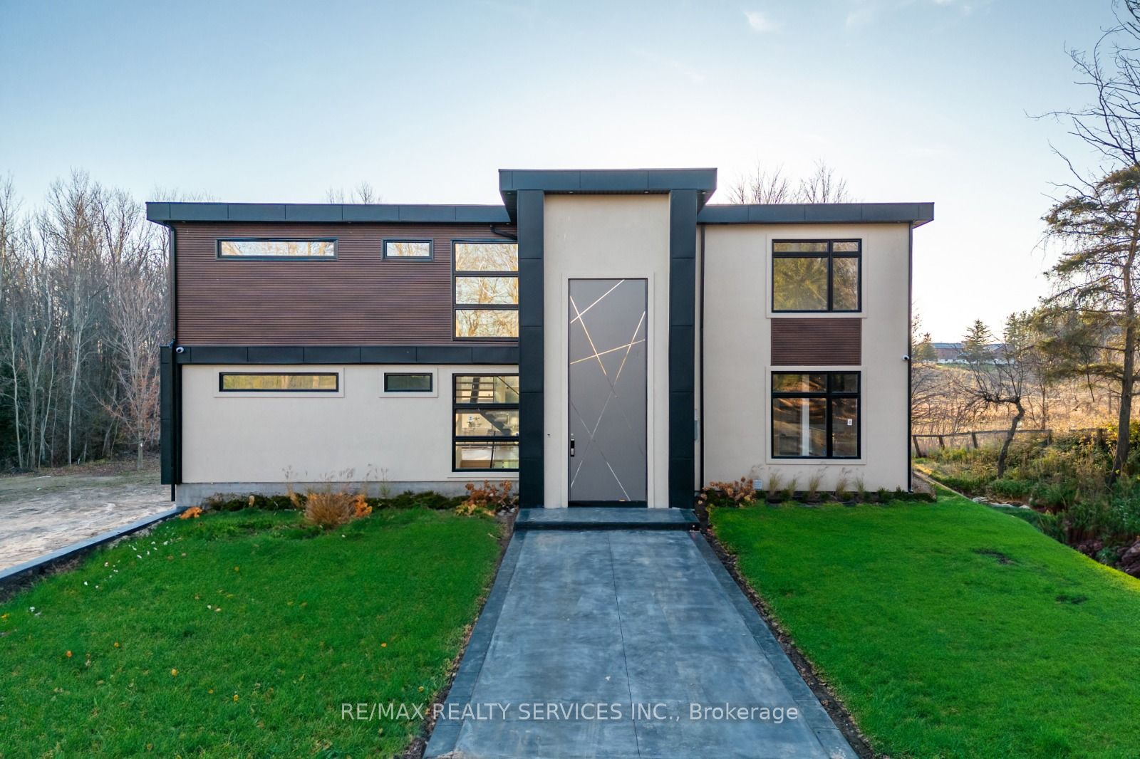 15206 Bramalea Rd