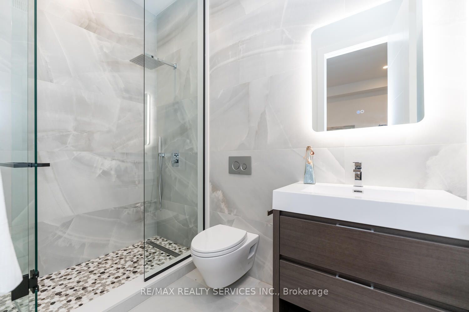 15206 Bramalea Rd