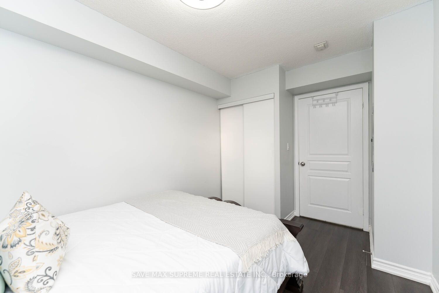 300 Ray Lawson Boulevard, #314
