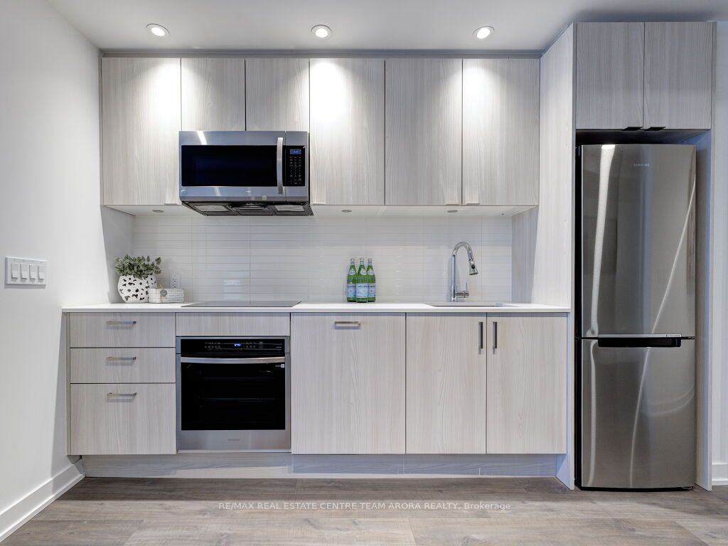 1928 Lakeshore W Blvd, #3603