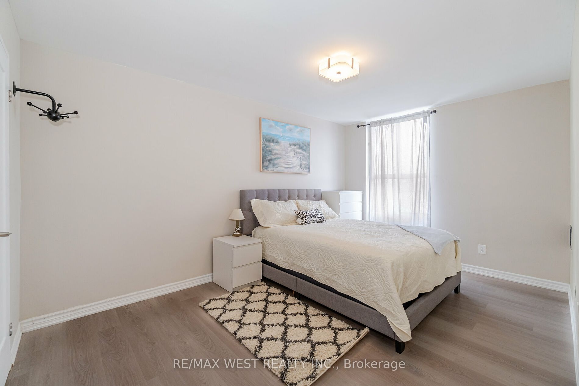 2835 Islington Ave, #515