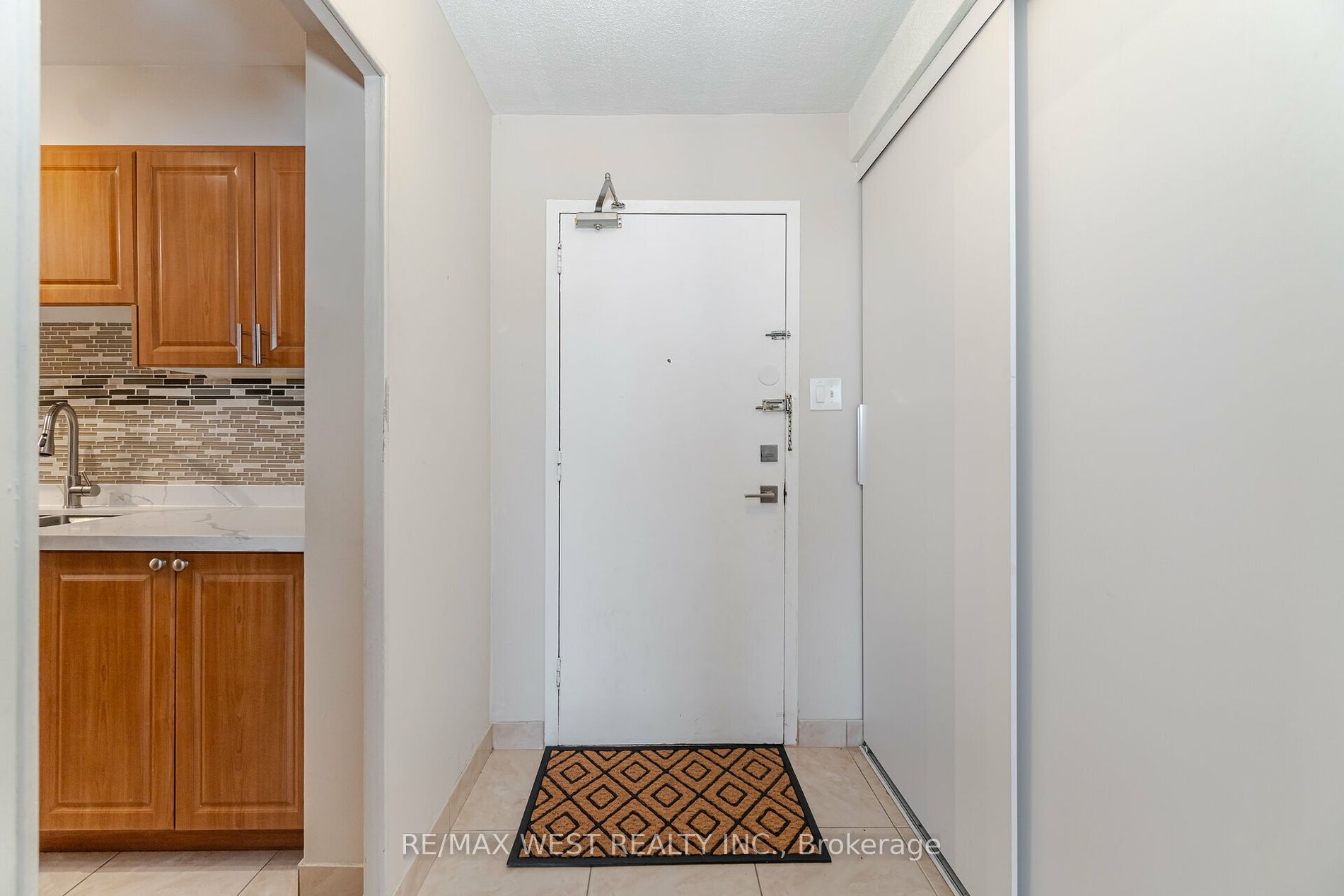 2835 Islington Ave, #515