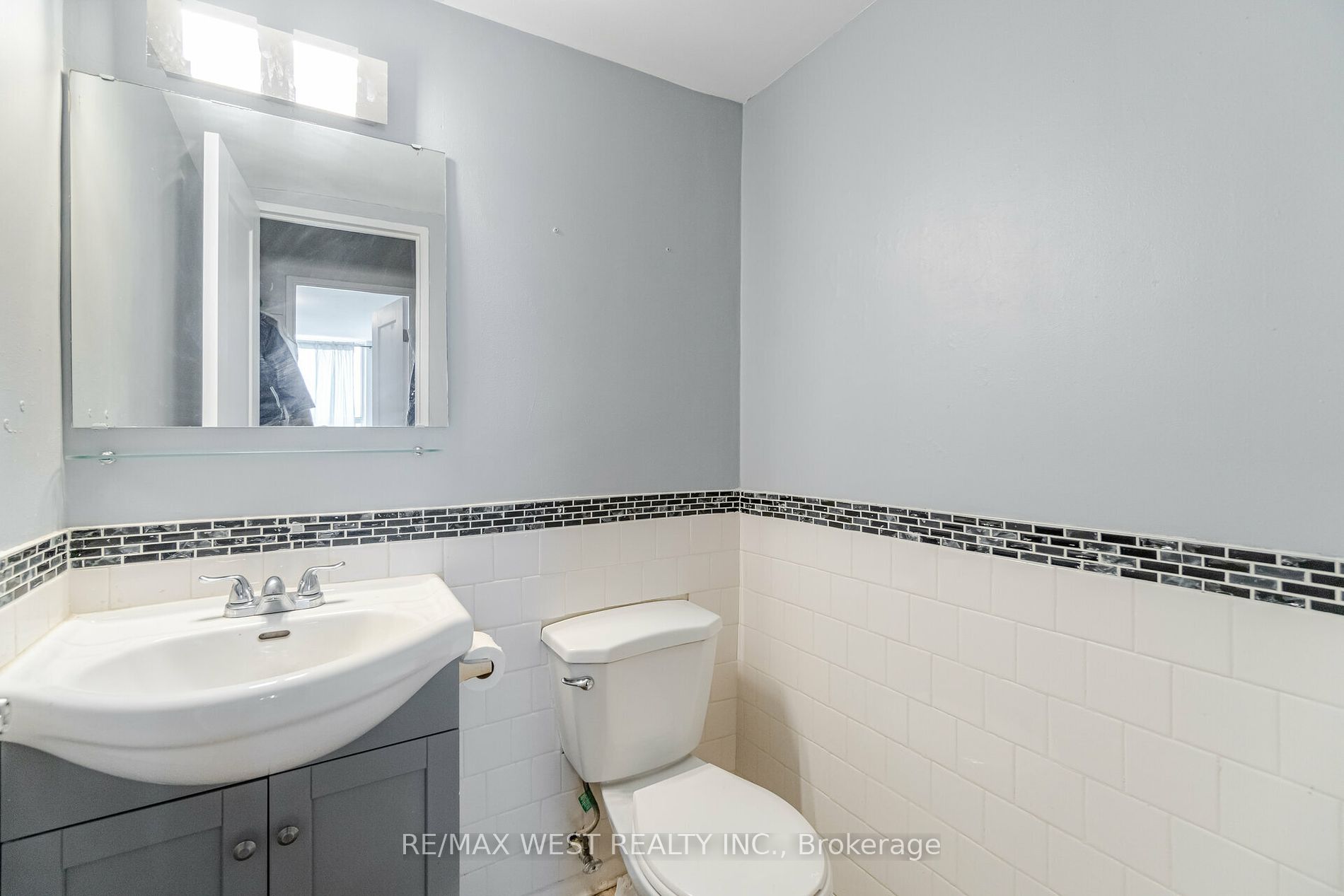 2835 Islington Ave, #515