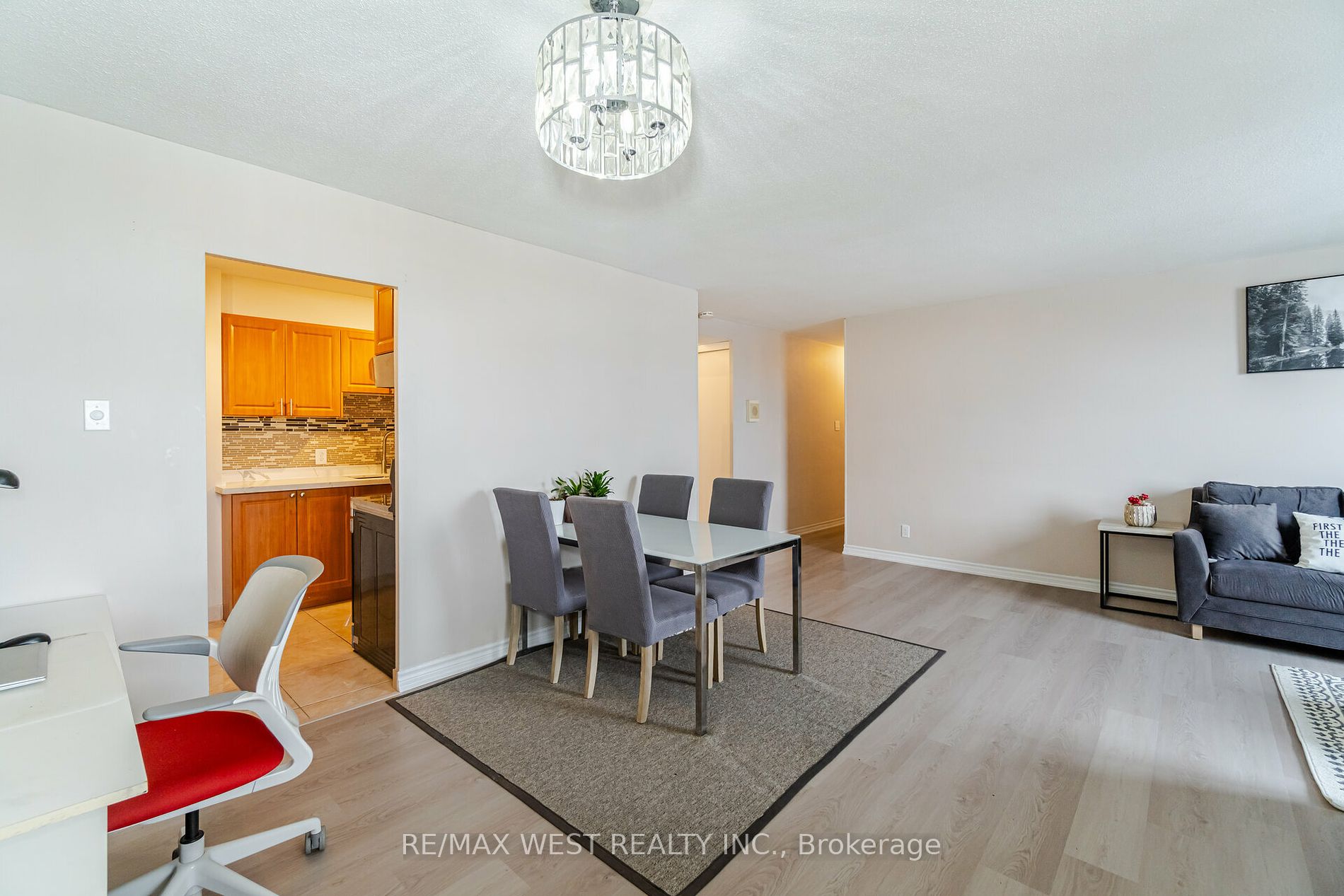 2835 Islington Ave, #515