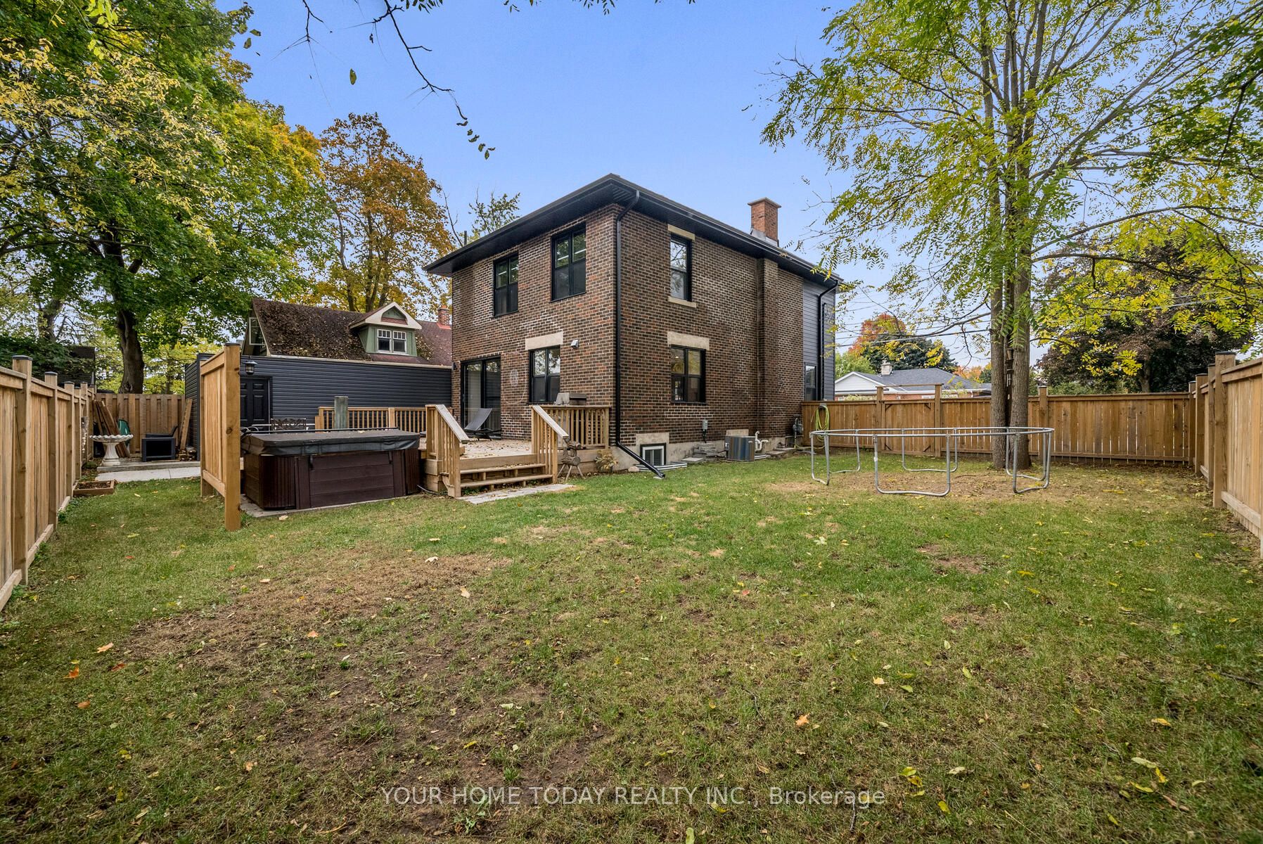 214 Mill Street E