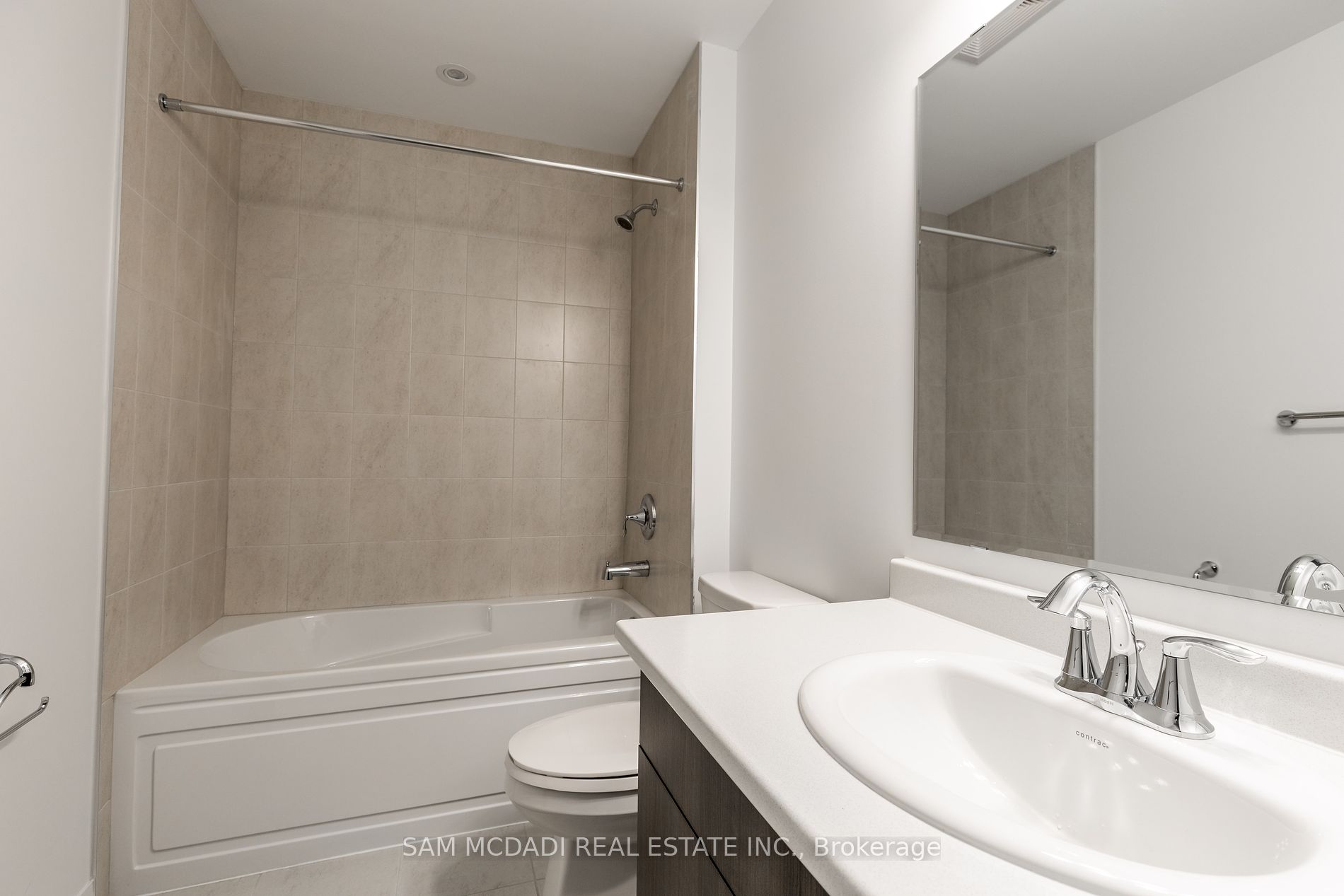 460 Gordon Krantz Ave, #205