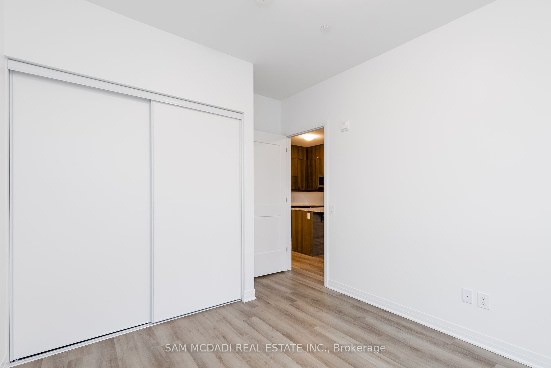 460 Gordon Krantz Ave, #205