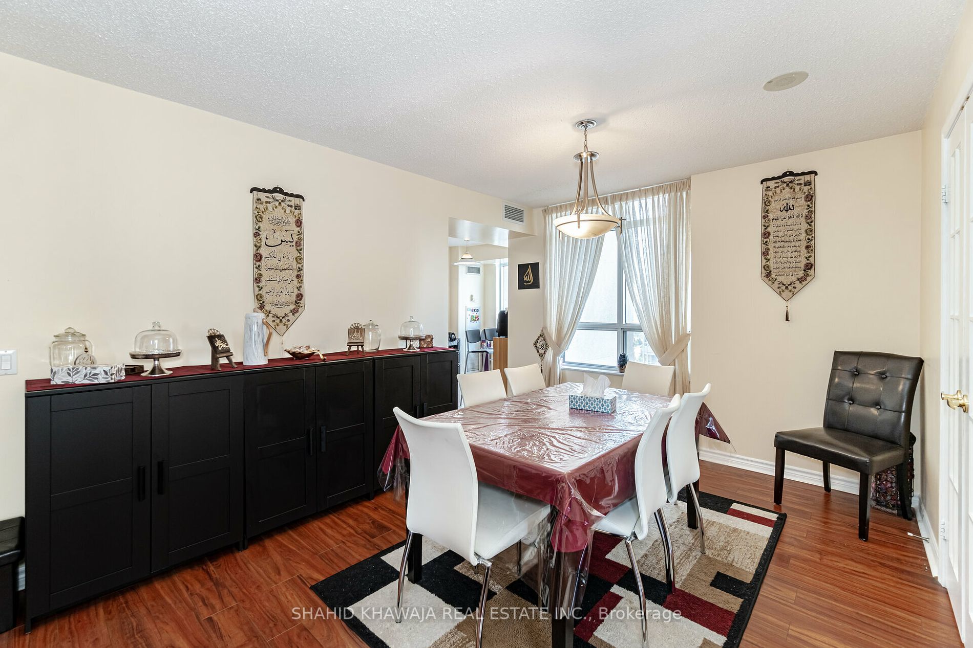 35 Kingsbridge Garden Circ, #1612