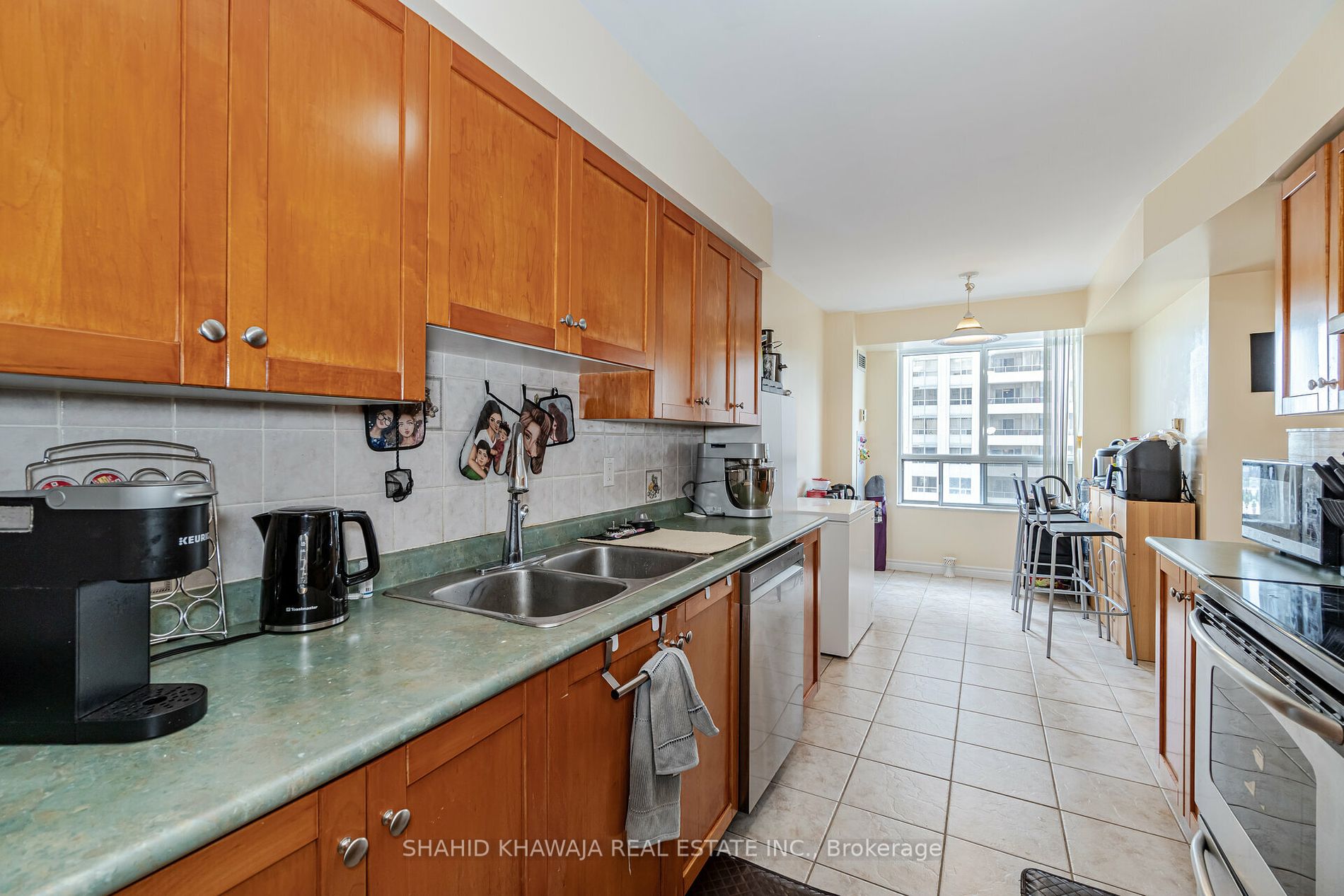 35 Kingsbridge Garden Circ, #1612