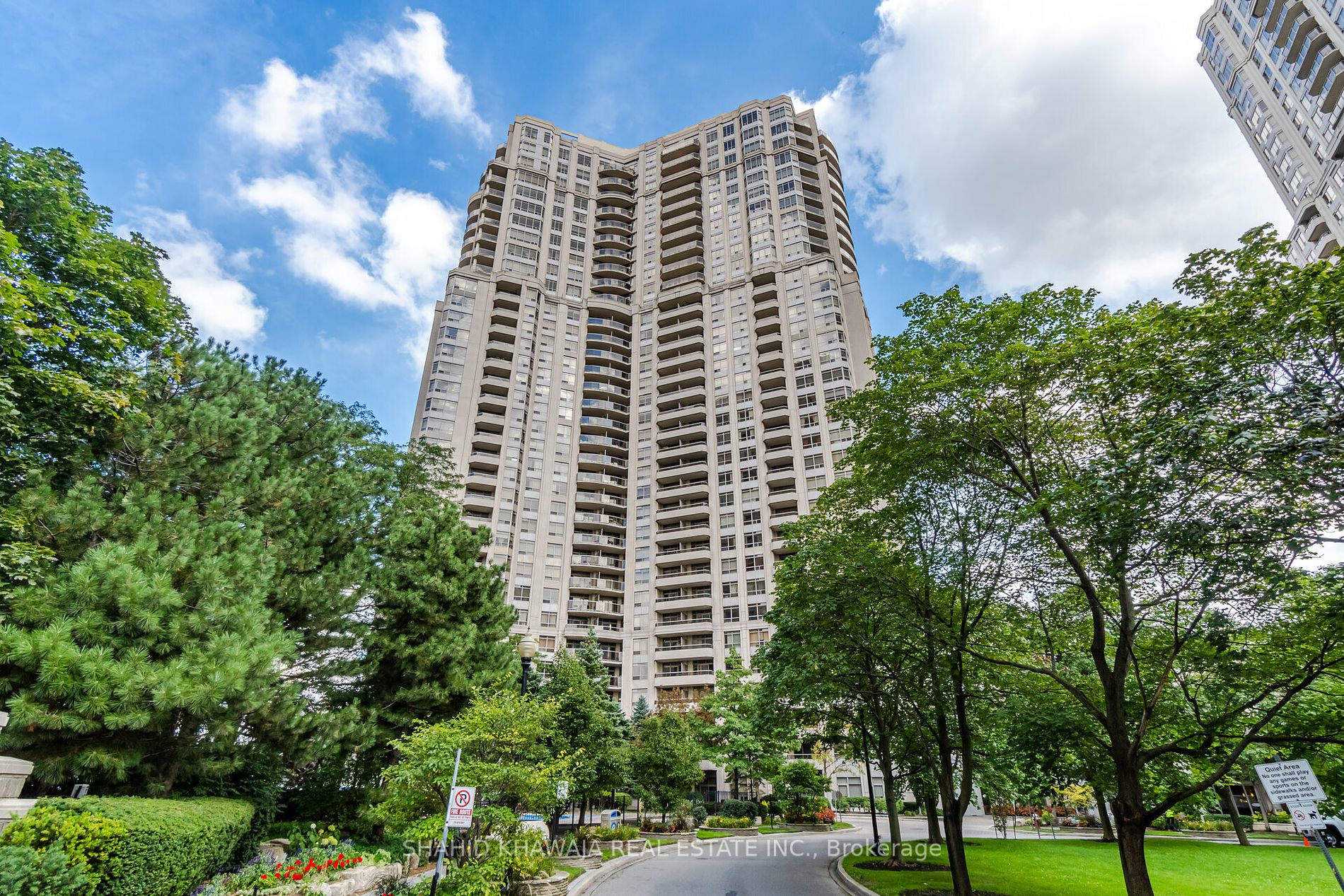35 Kingsbridge Garden Circ, #1612