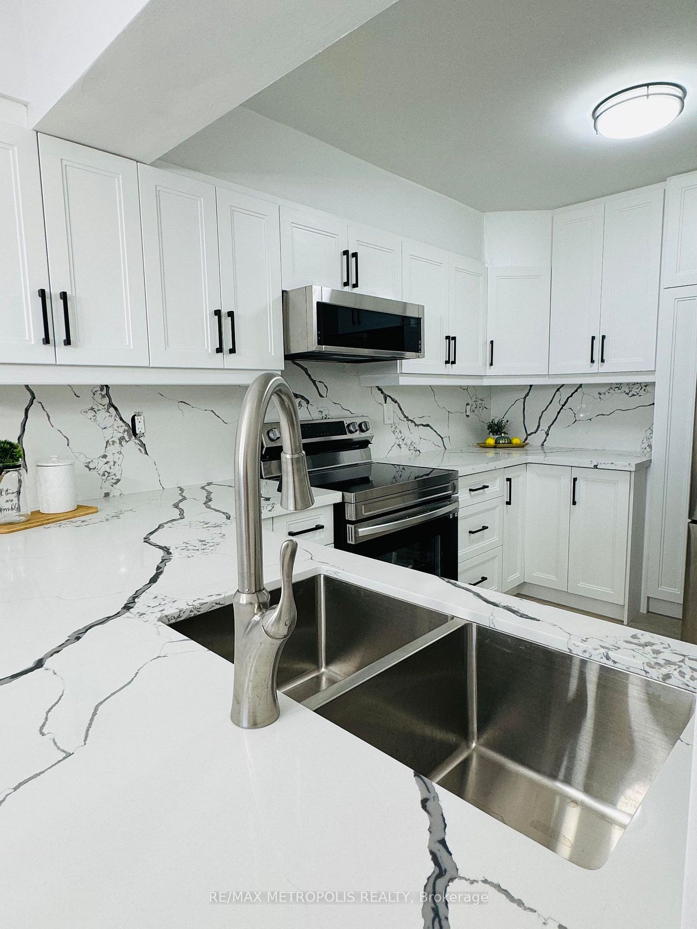 238 Albion Rd, #1409