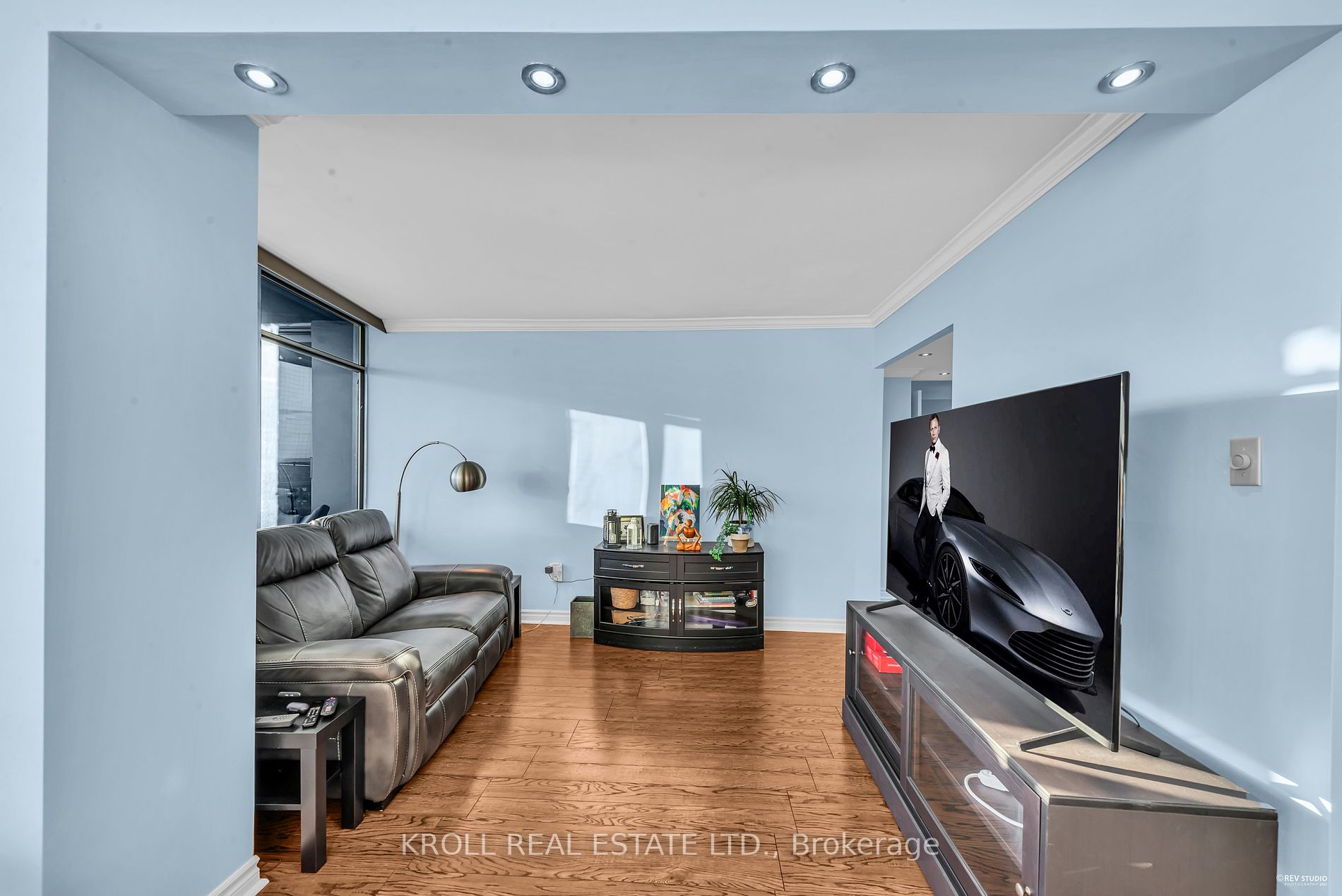 3100 Kirwin Ave, #2506