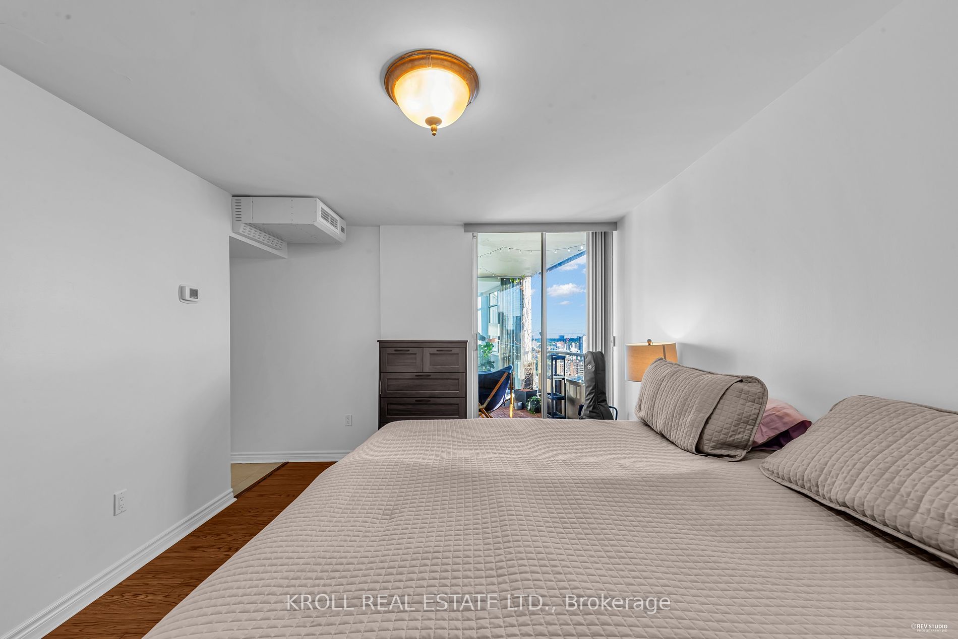 3100 Kirwin Ave, #2506