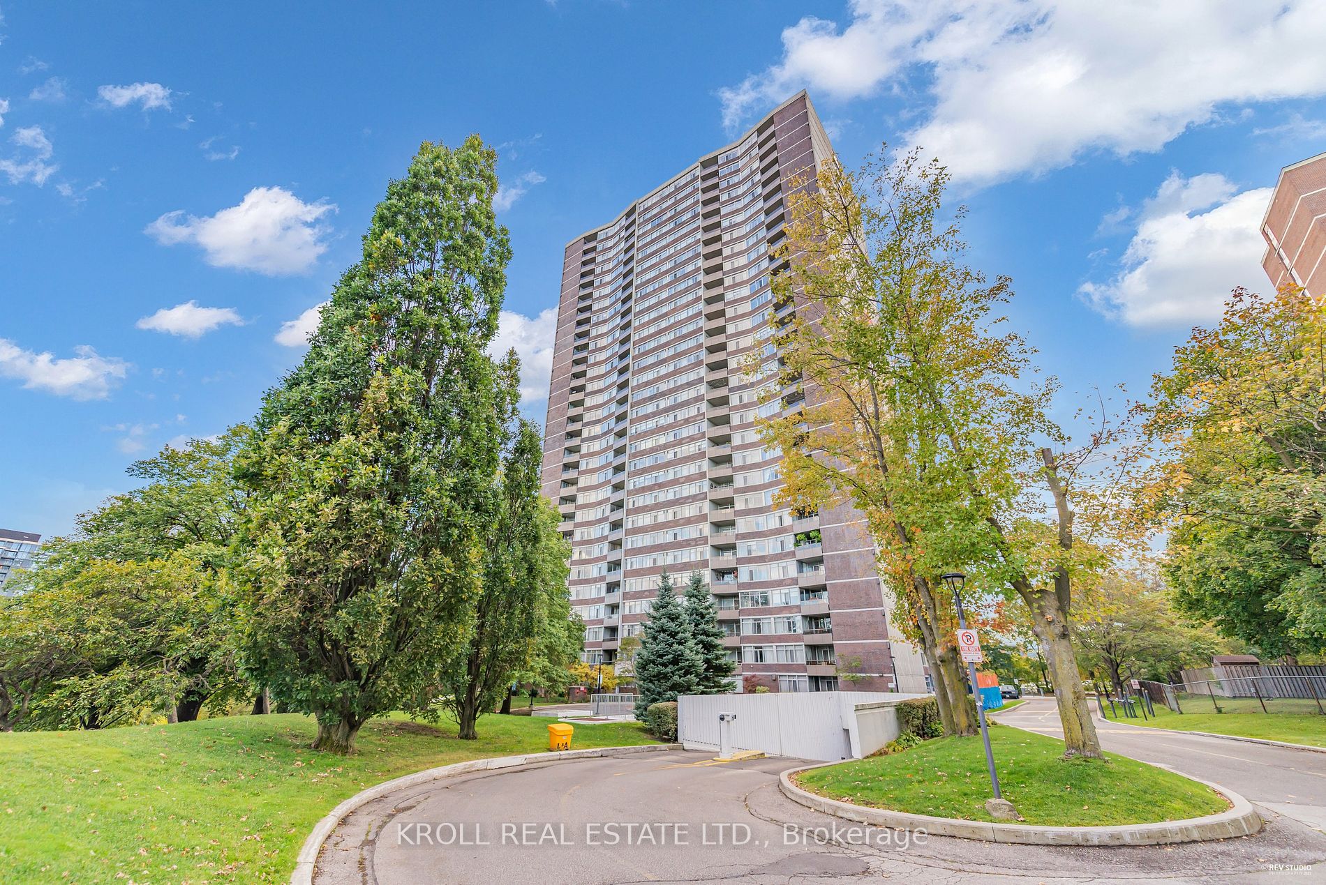 3100 Kirwin Ave, #2506