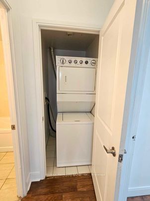60 Absolute Avenue, #5203