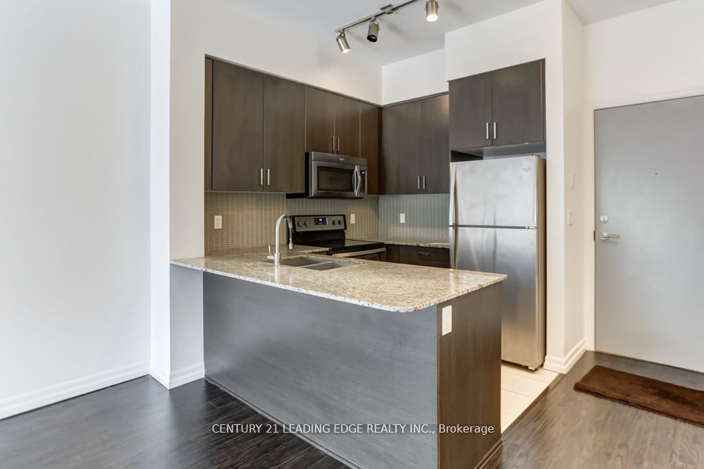 80 ESTHER LORRIE Drive, #107