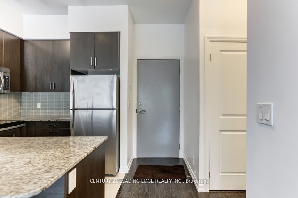 80 ESTHER LORRIE Drive, #107