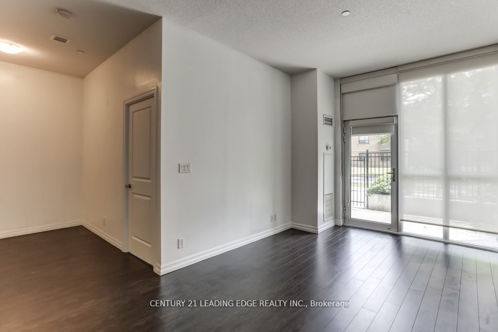 80 ESTHER LORRIE Drive, #107