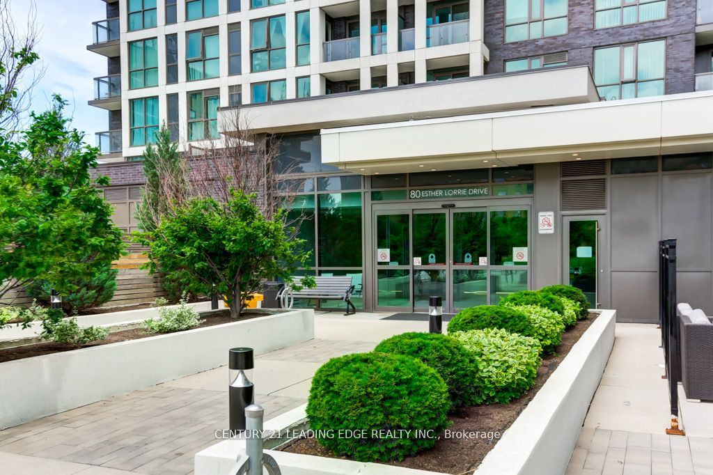 80 ESTHER LORRIE Drive, #107