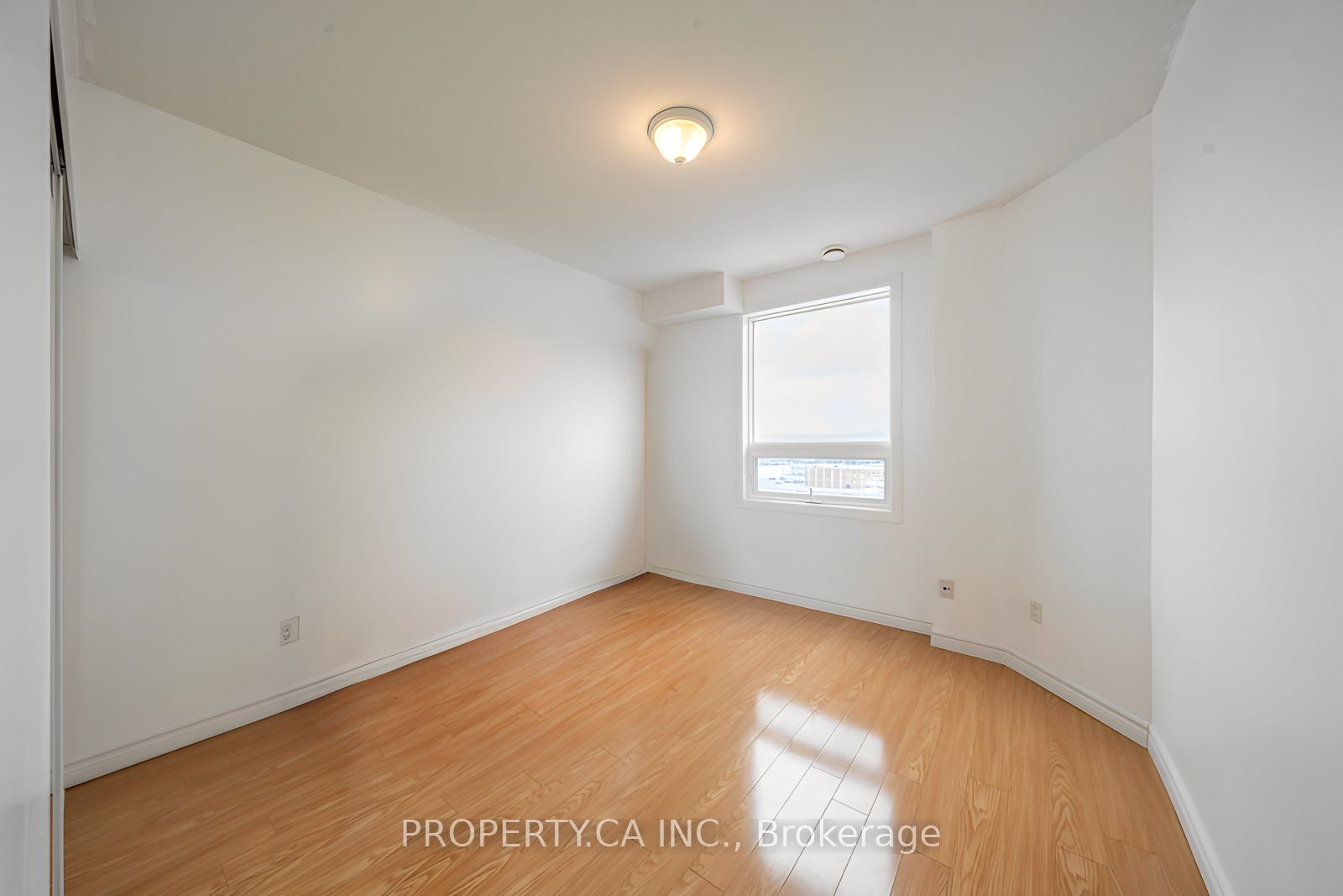 7405 Goreway Drive, #716