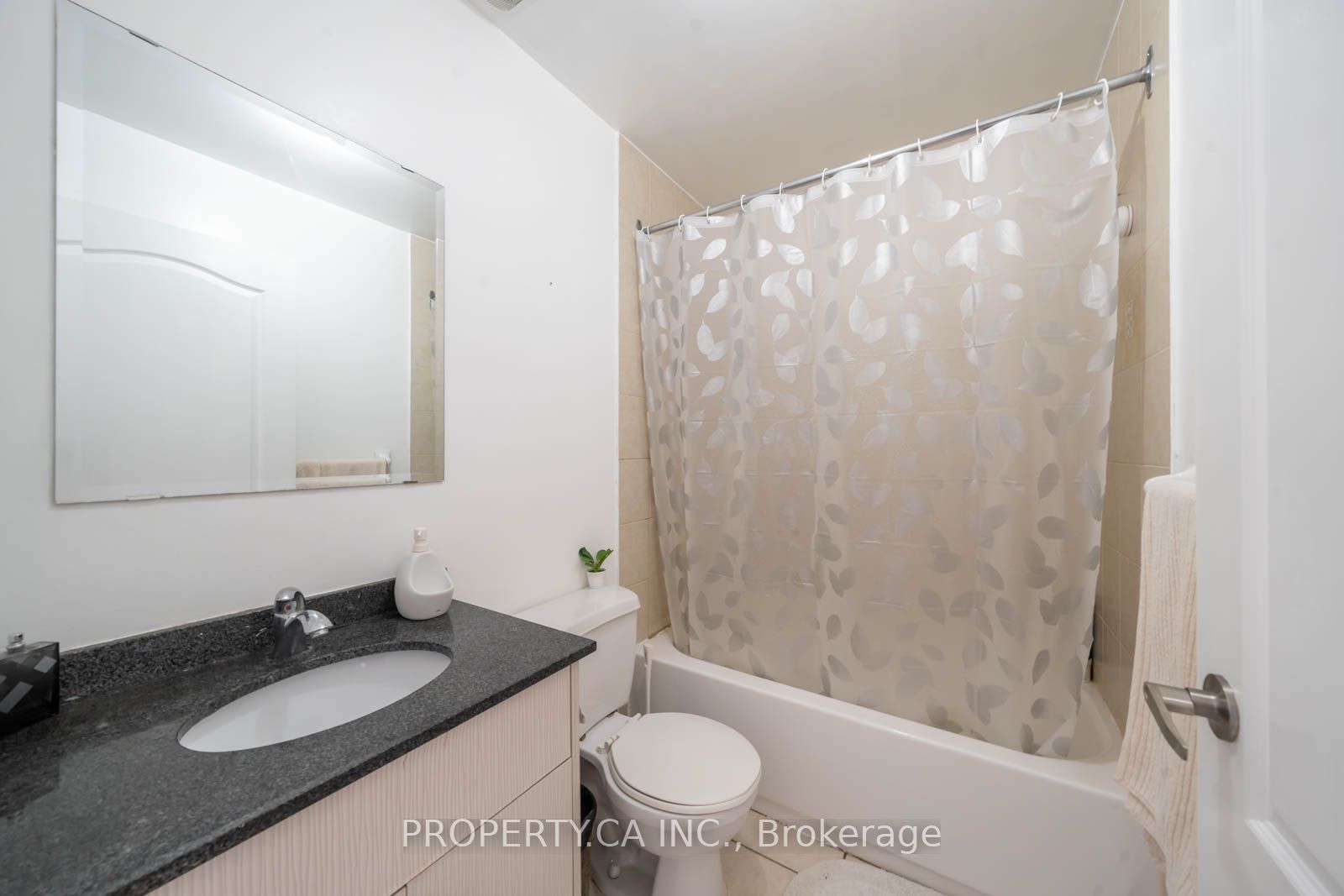 7405 Goreway Drive, #716