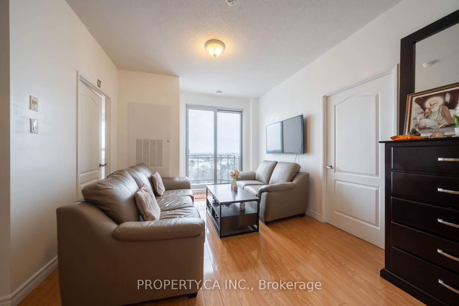 7405 Goreway Drive, #716