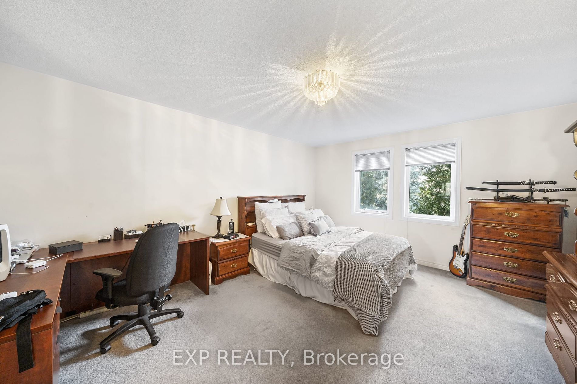 2166 Erin Centre Blvd