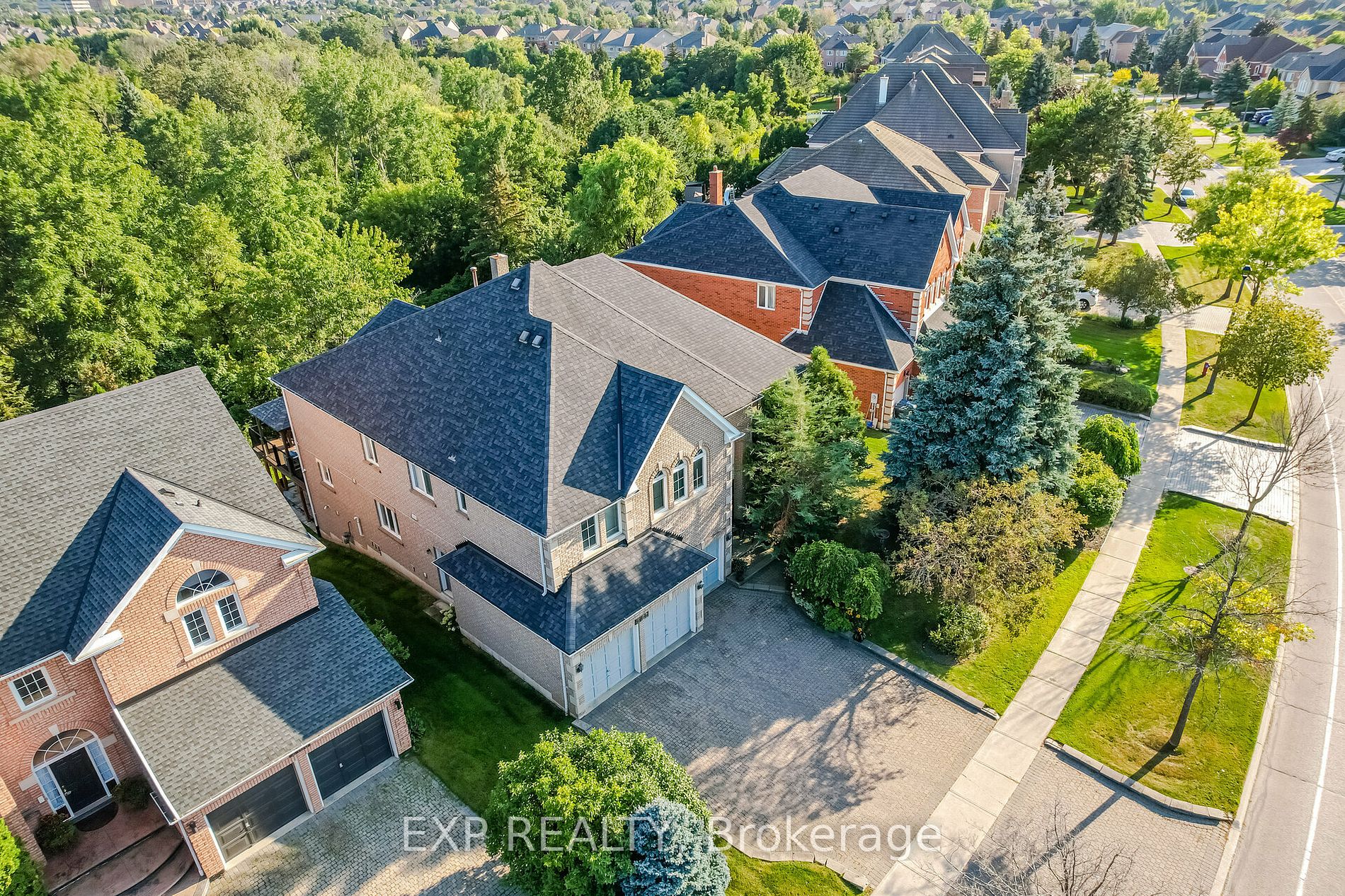2166 Erin Centre Blvd