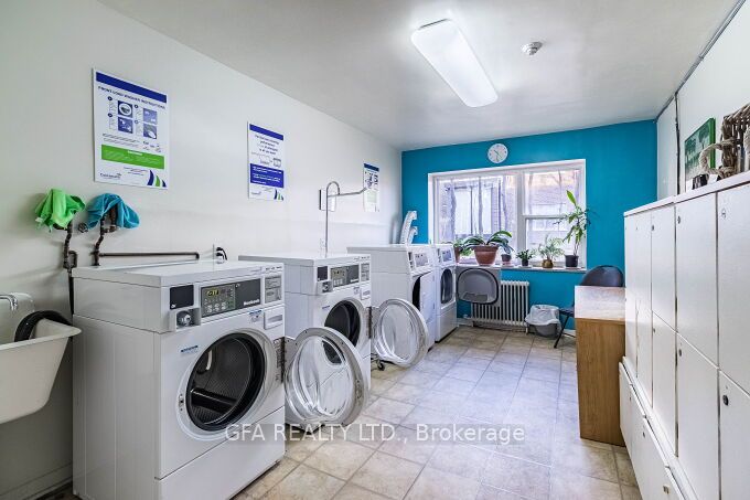 185 Stephen Drive, #404