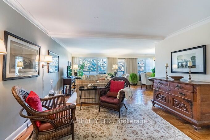 185 Stephen Drive, #404