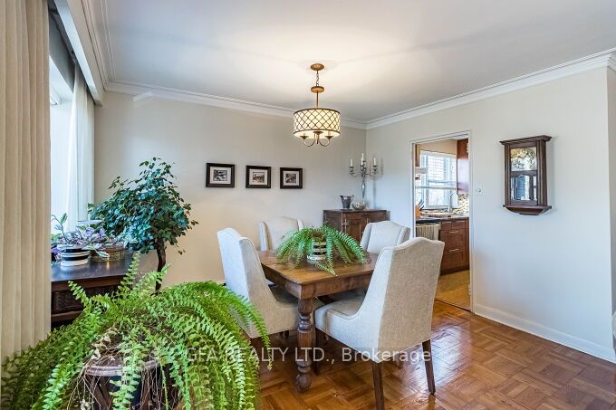 185 Stephen Drive, #404