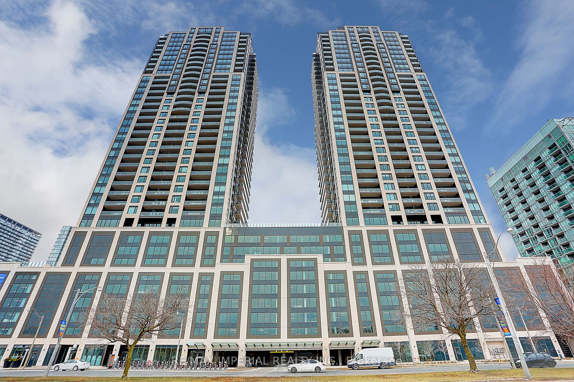 1926 Lake Shore Blvd W, #2009