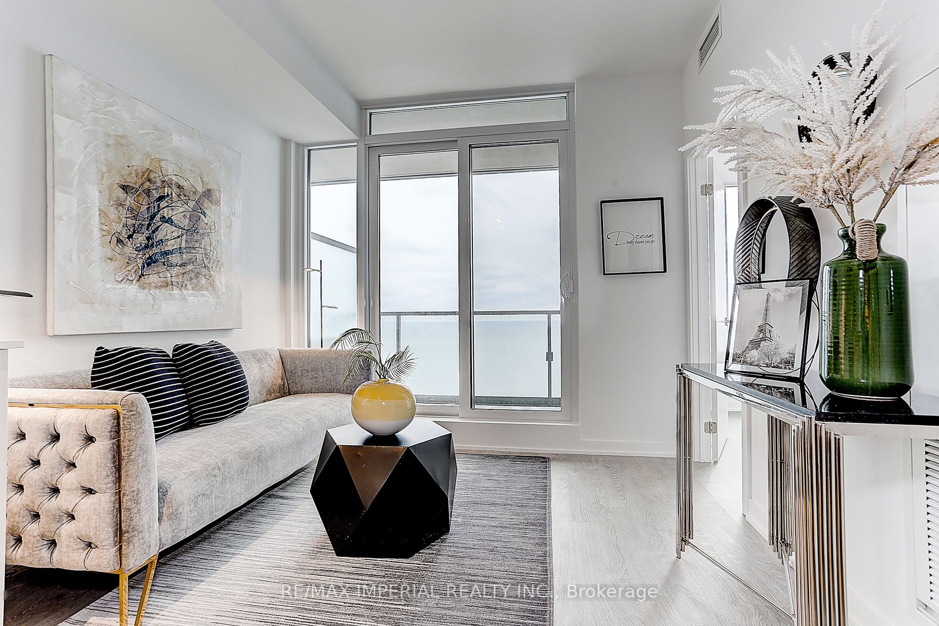 1926 Lake Shore Blvd W, #2009