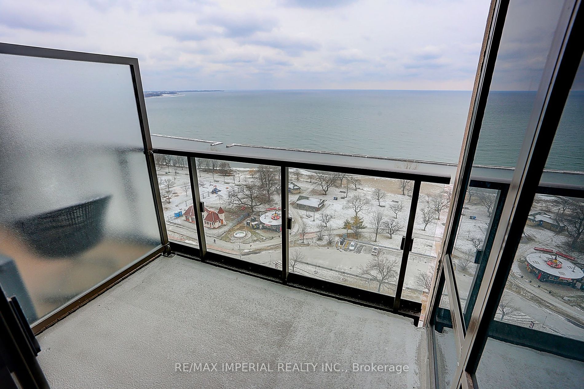 1926 Lake Shore Blvd W, #2009