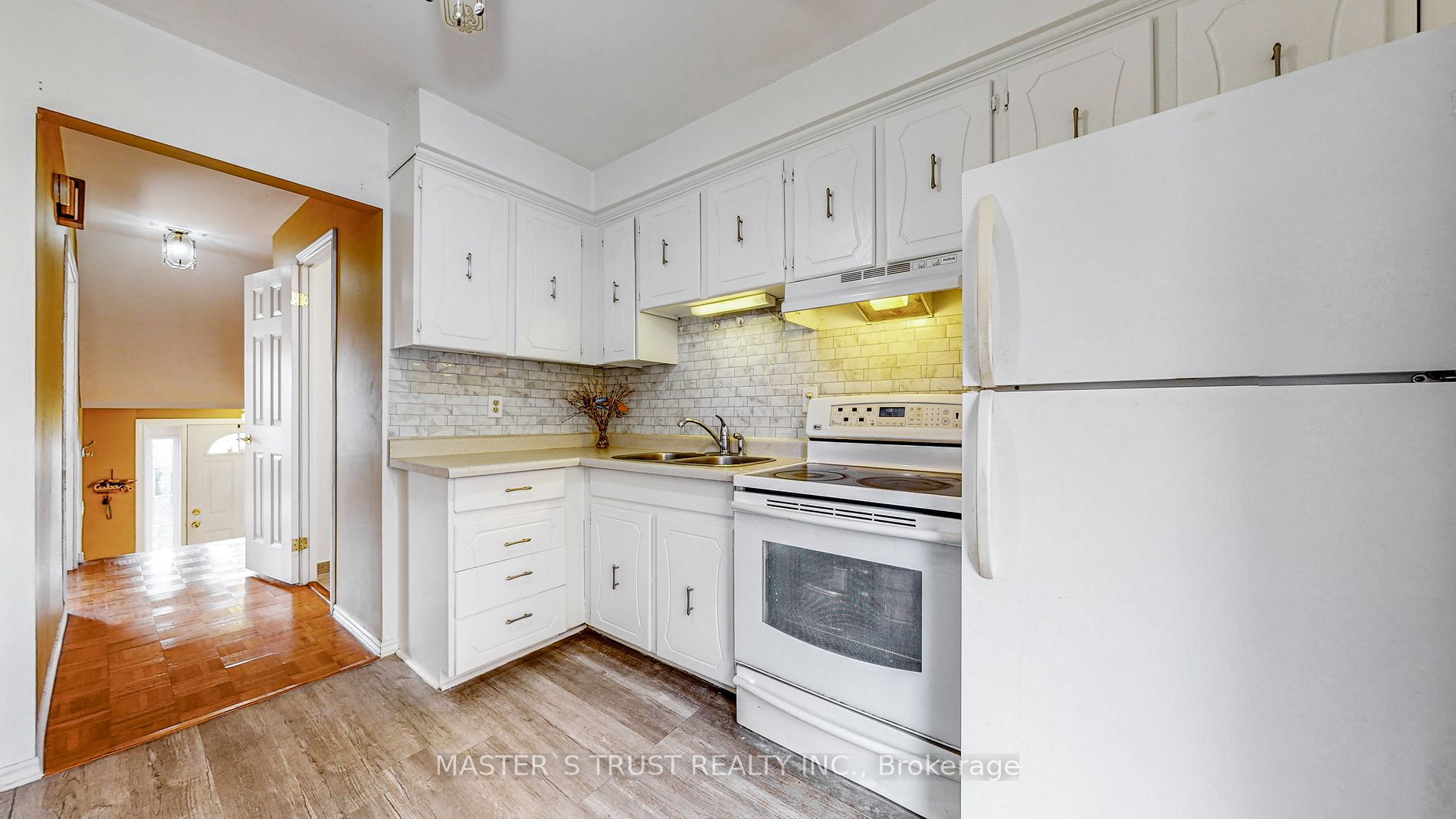 2380 Bromsgrove Road, #9