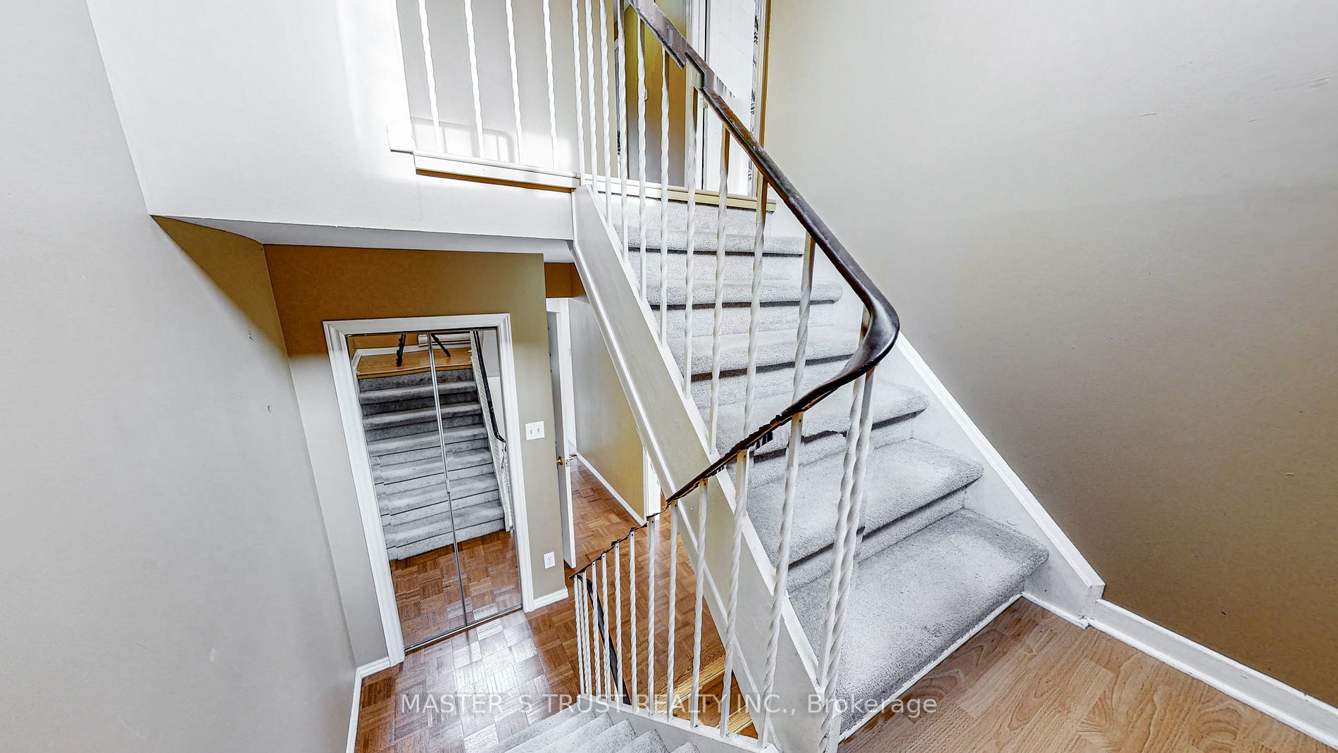 2380 Bromsgrove Road, #9