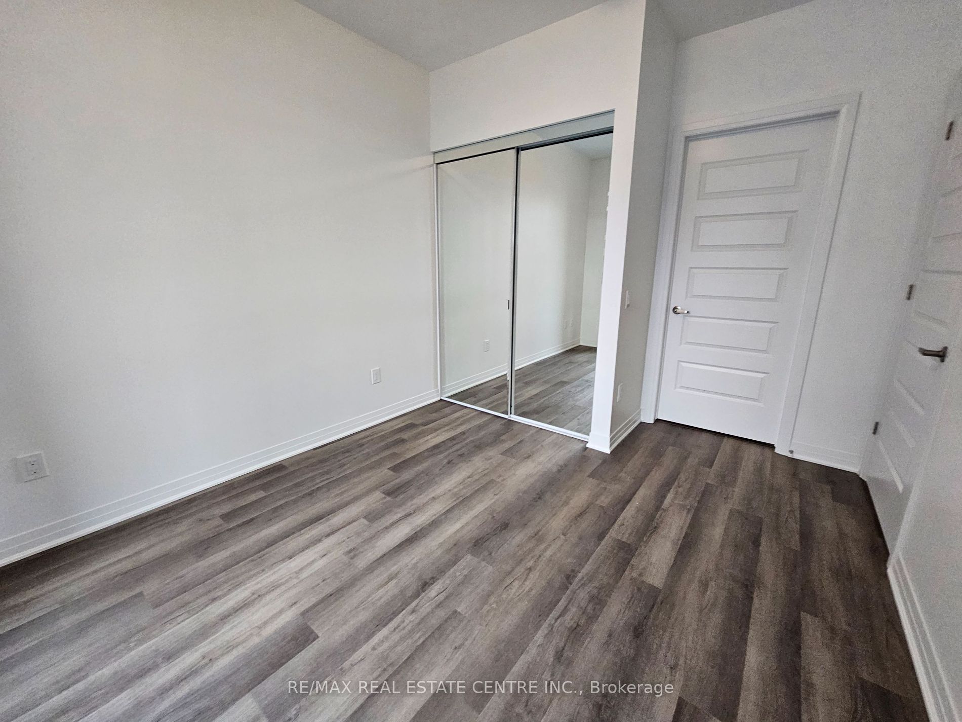 460 Gordon Krantz Avenue, #109