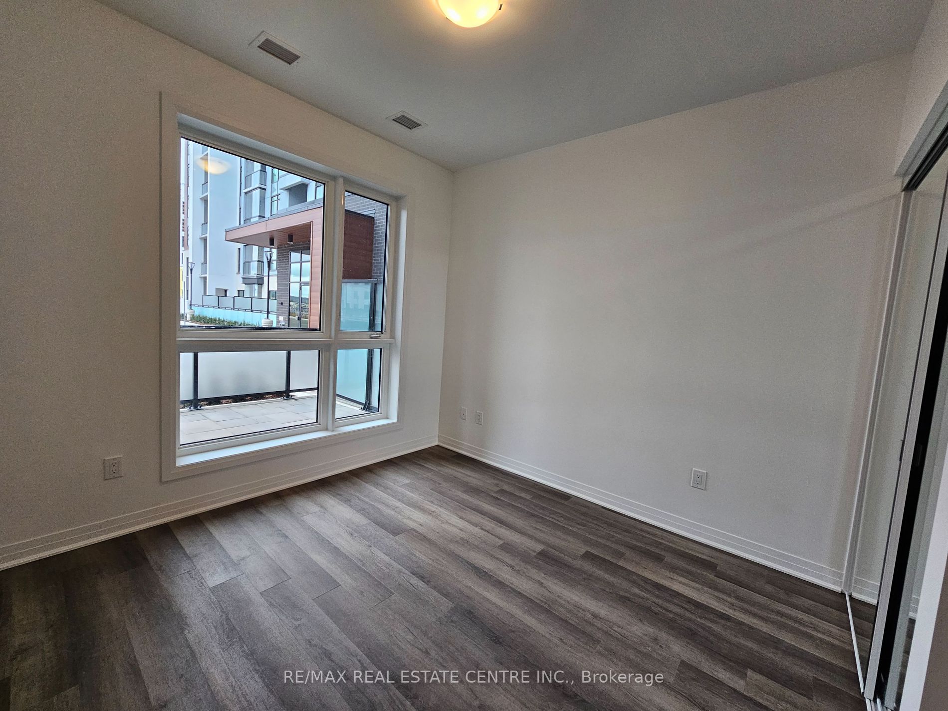 460 Gordon Krantz Avenue, #109