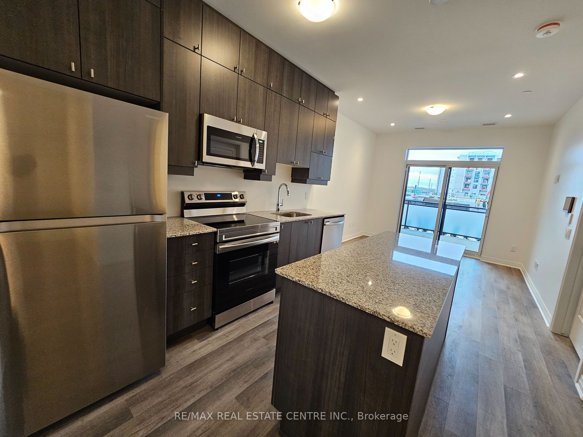 460 Gordon Krantz Avenue, #109
