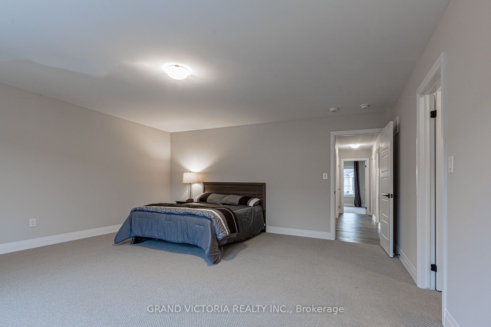 1586 Severn Drive