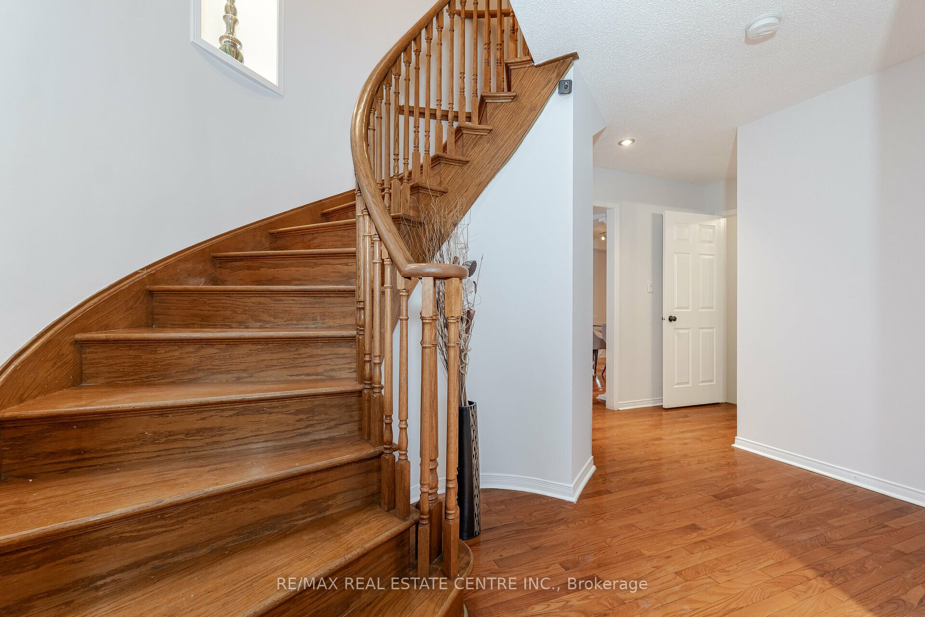 3353 Gumwood Road
