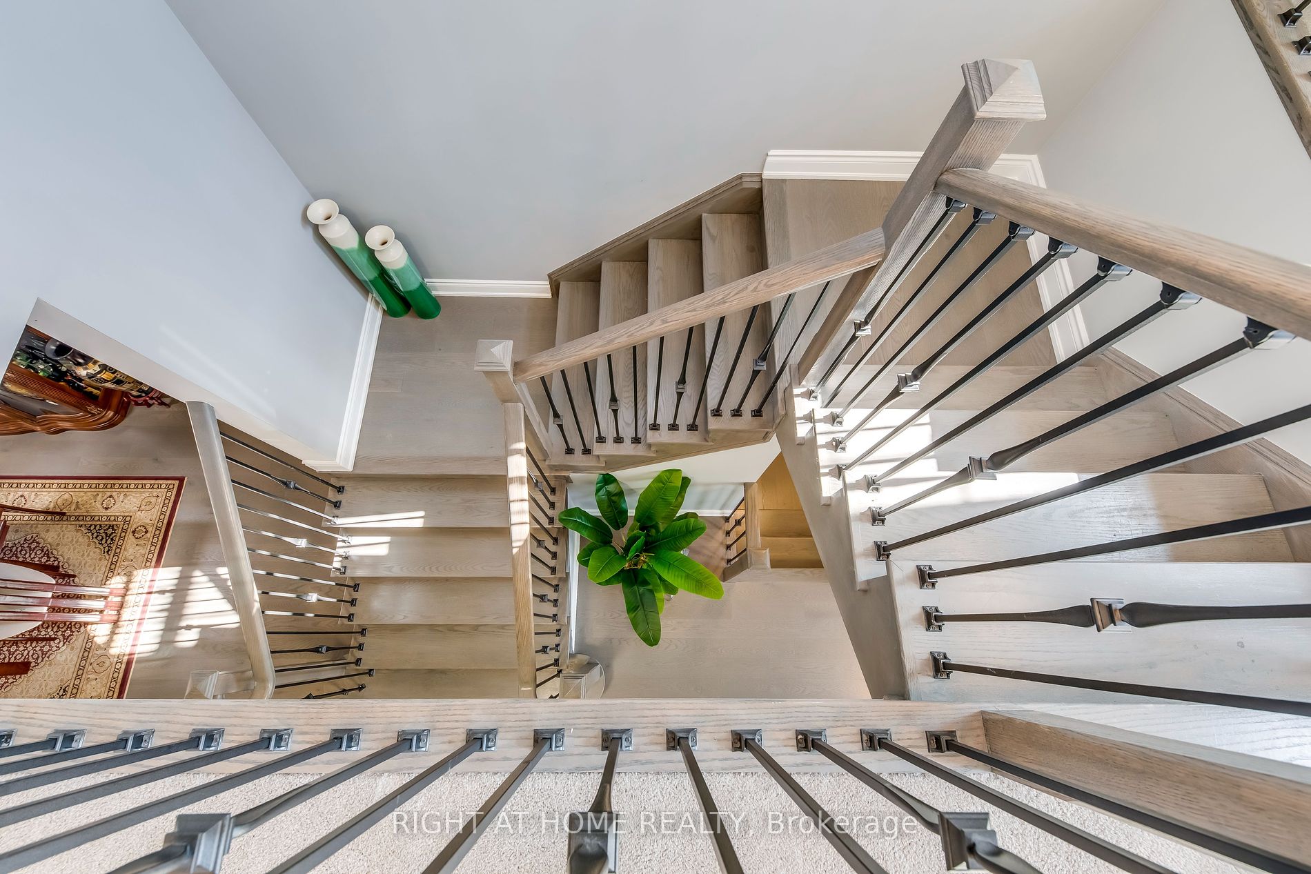 249 Etheridge Ave