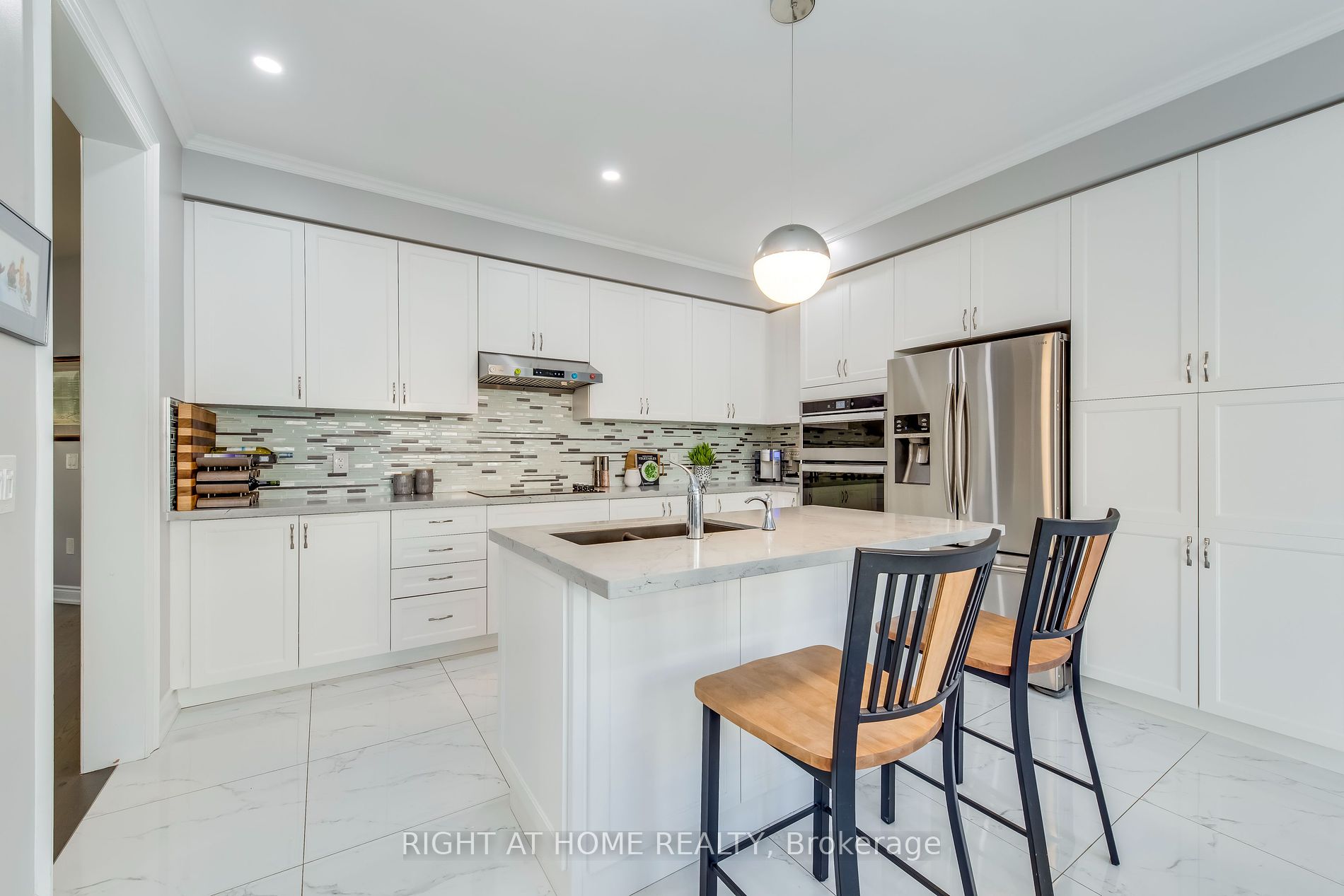 249 Etheridge Ave