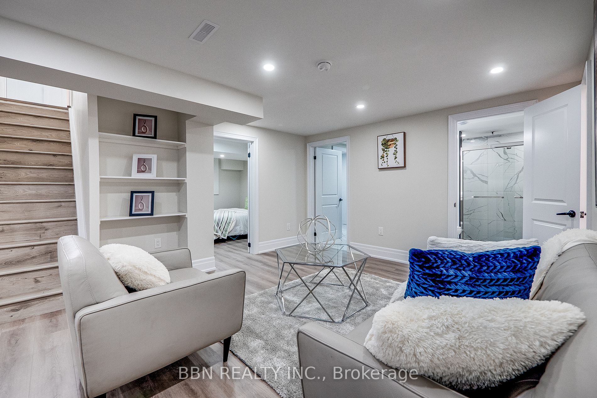487 Ettridge Court
