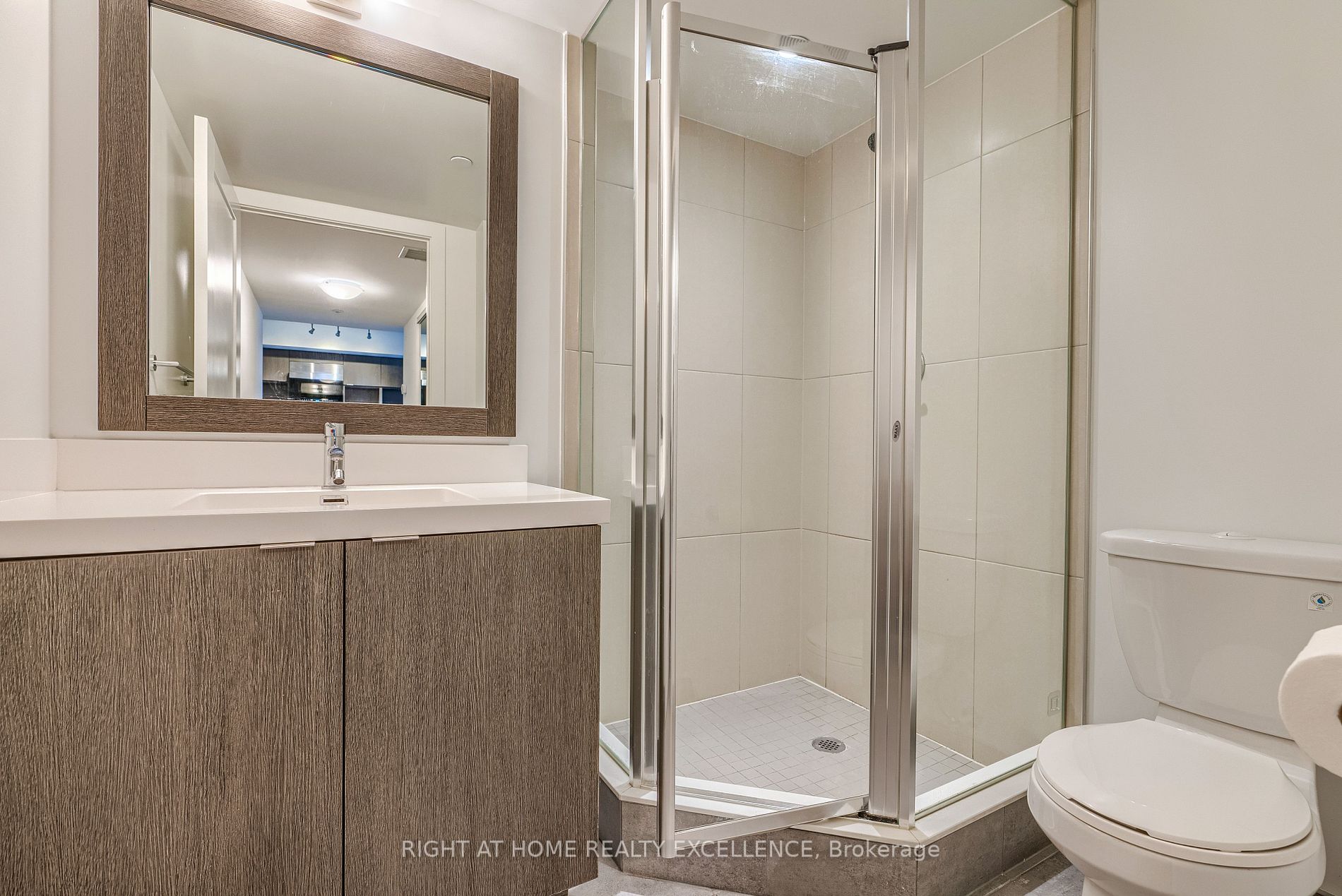 9 Mabelle Avenue #2420
