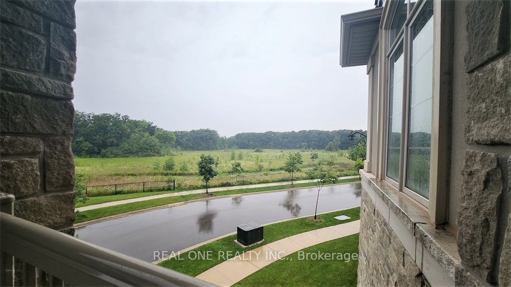 3300 Meadow Marsh Cres