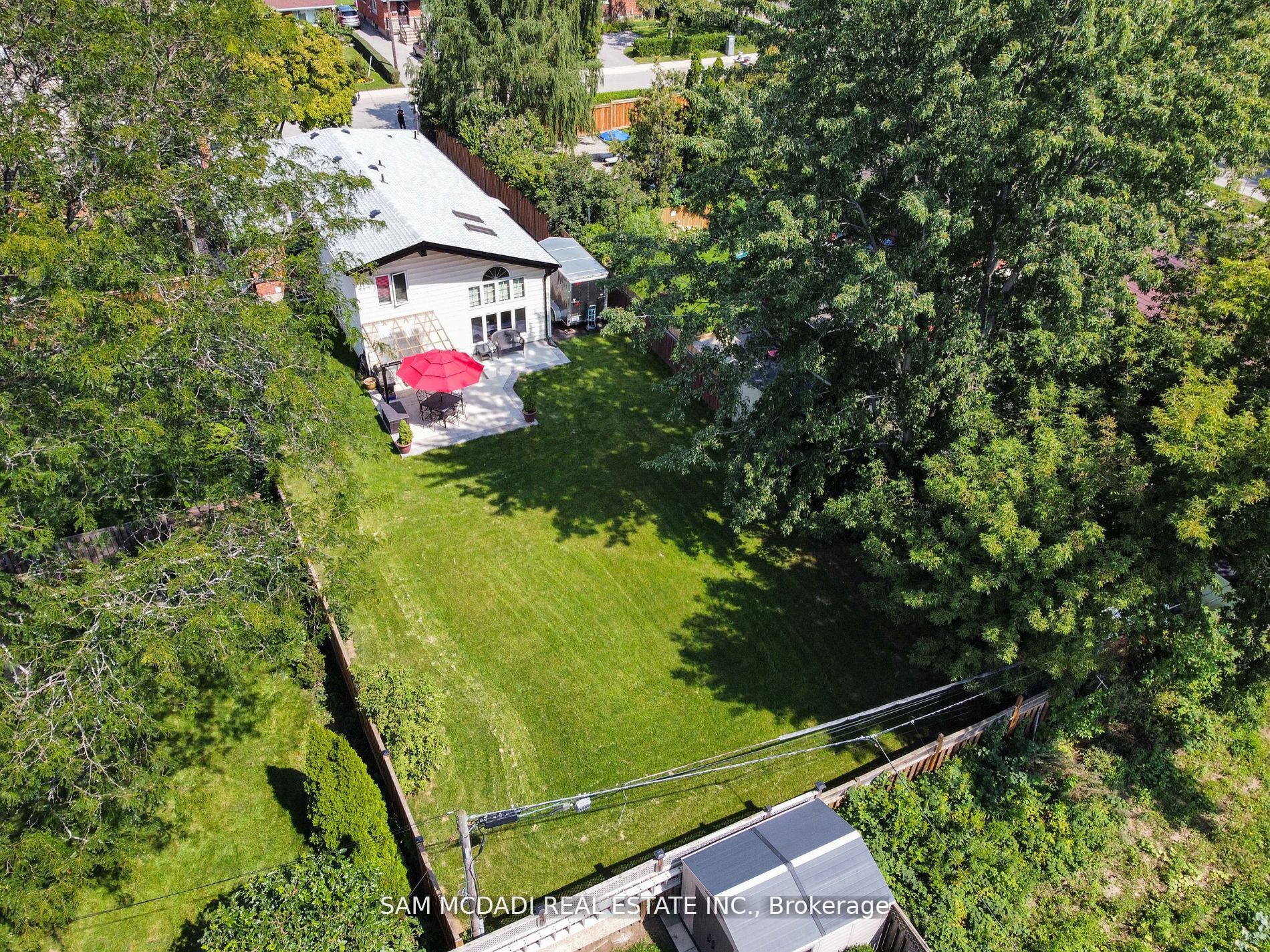 2252 Joyce St