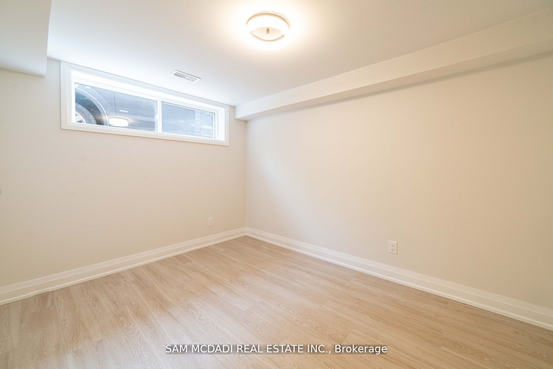 2252 Joyce St