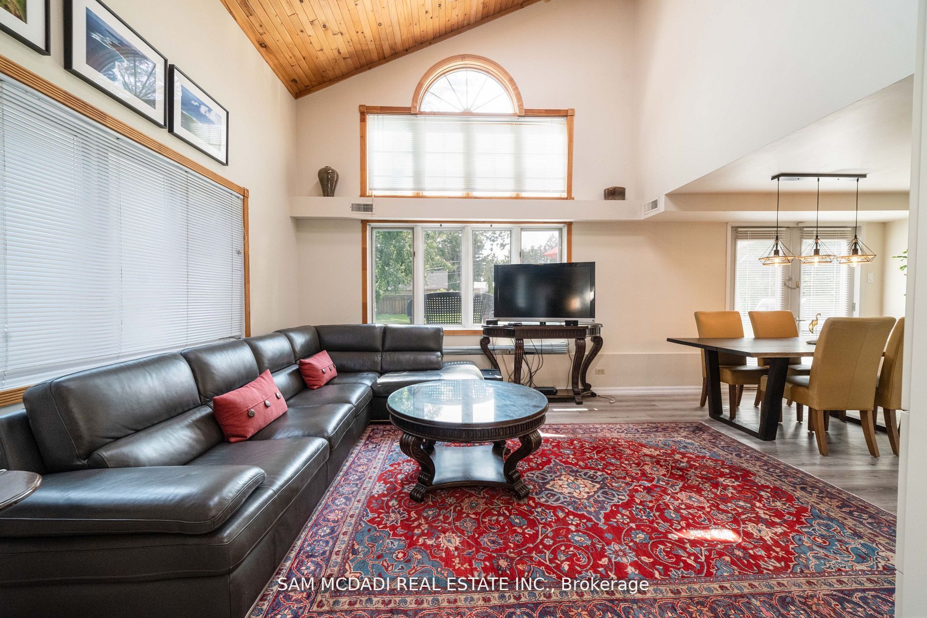 2252 Joyce St