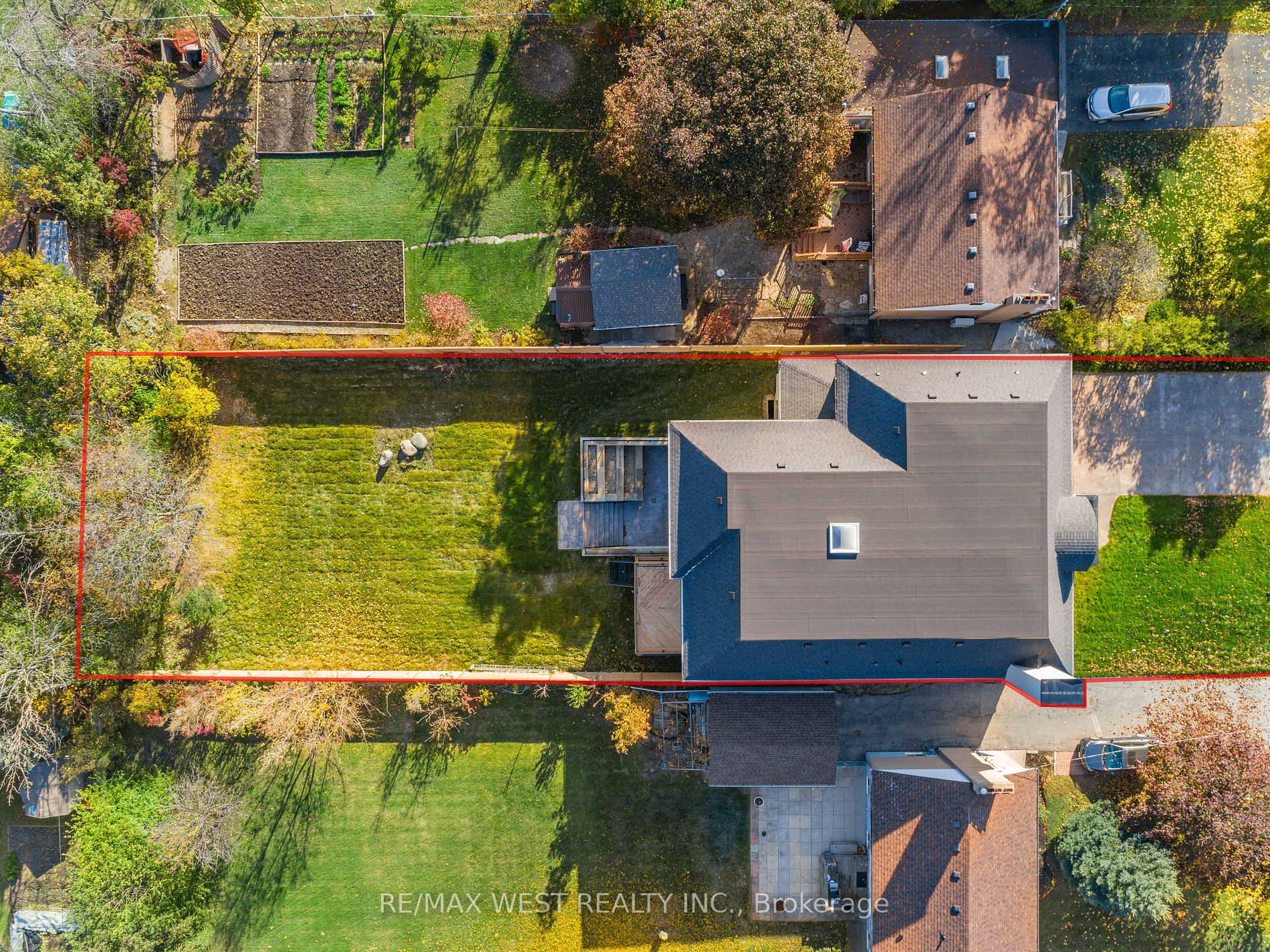 3405 Palgrave Rd